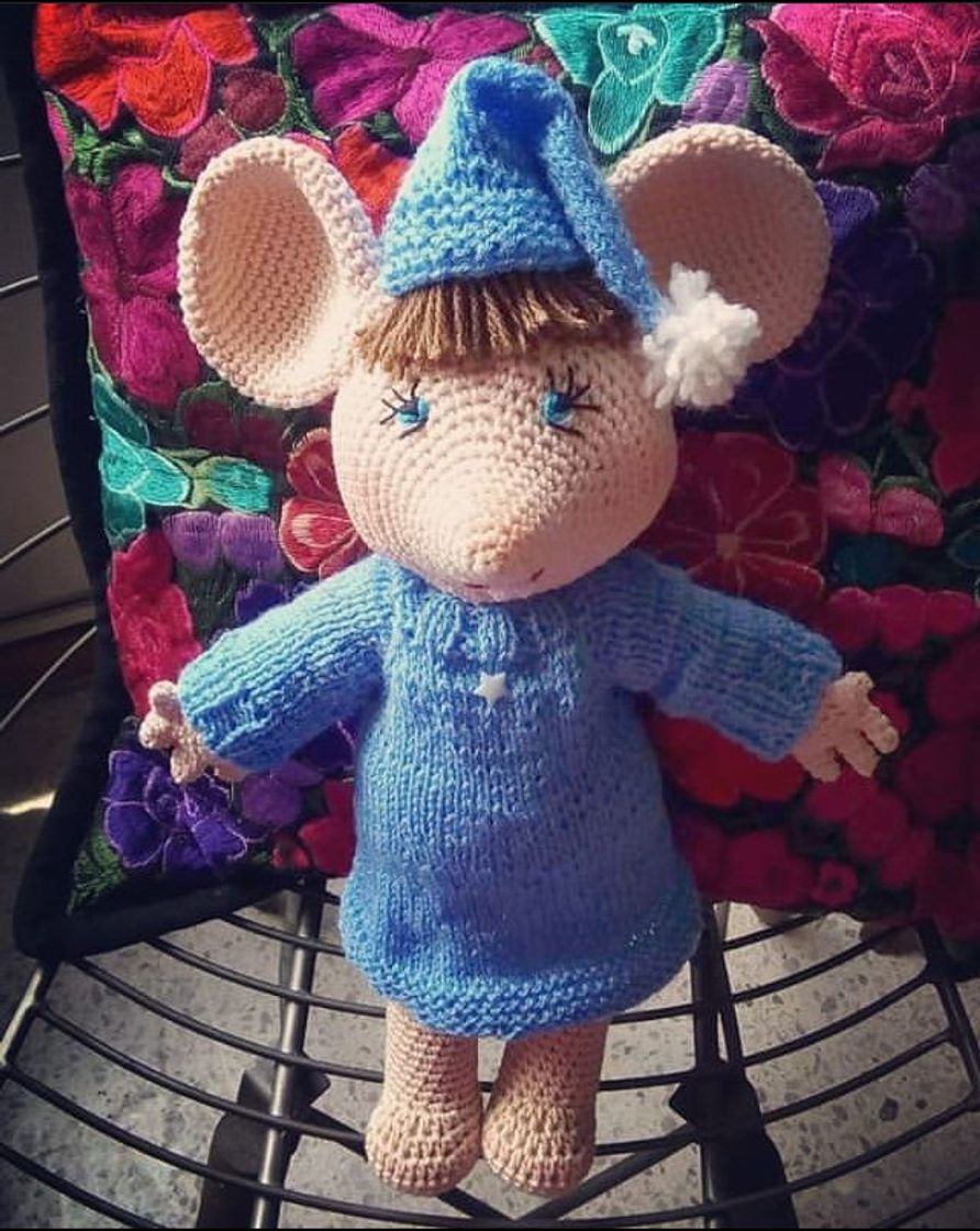 Social Topogigio crochet.