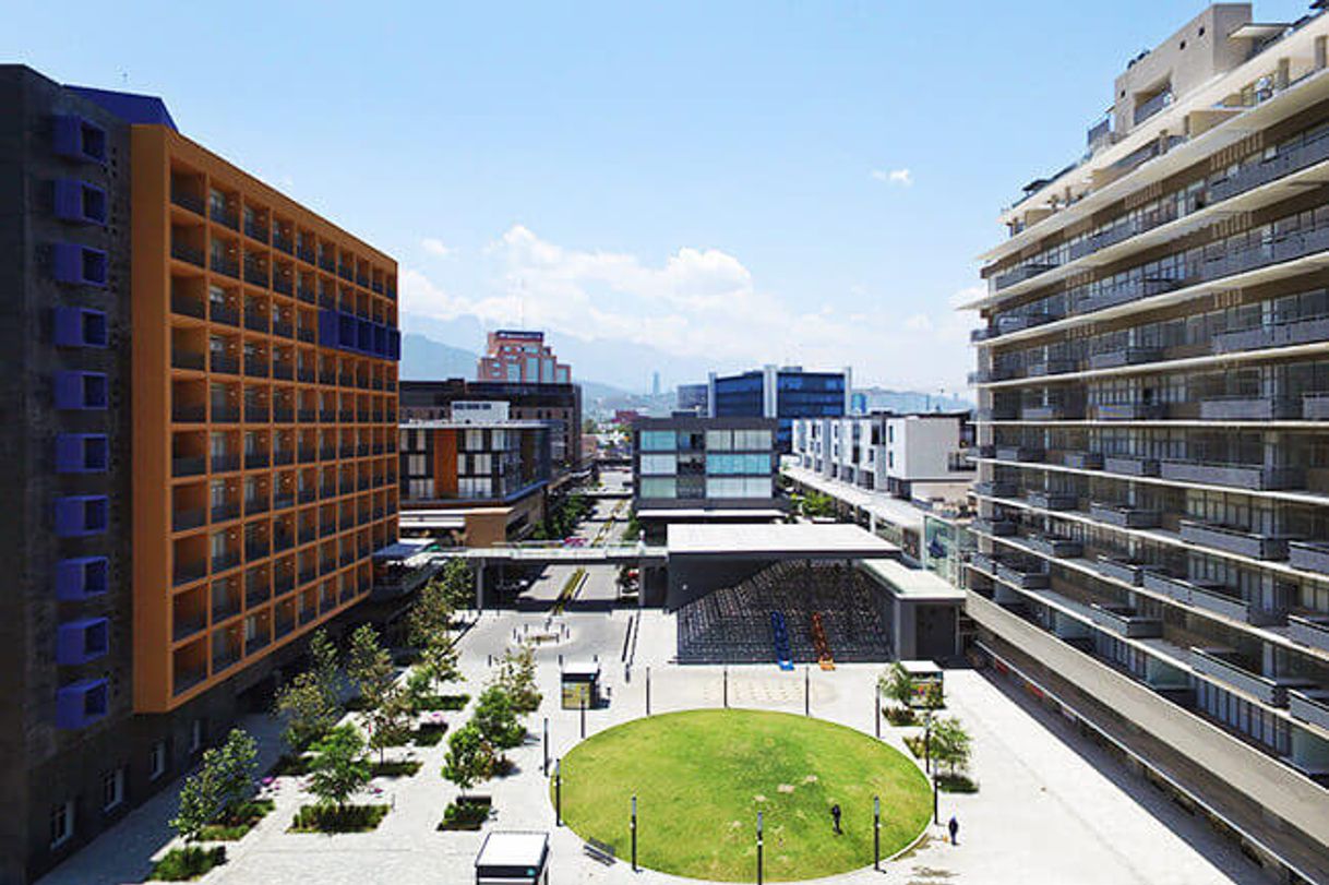 Place Nuevo Sur