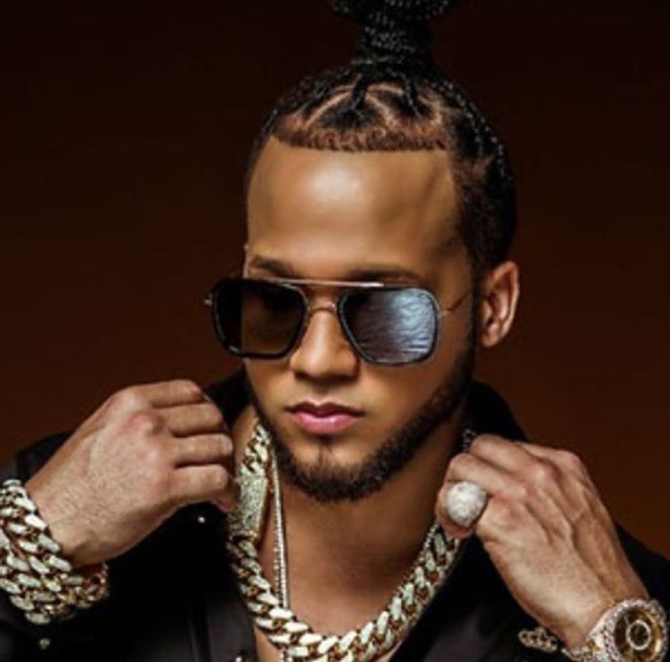 Canción A Correr los Lakers (Remix) [feat. Arcangel & Secreto "el Famoso Biberon"]