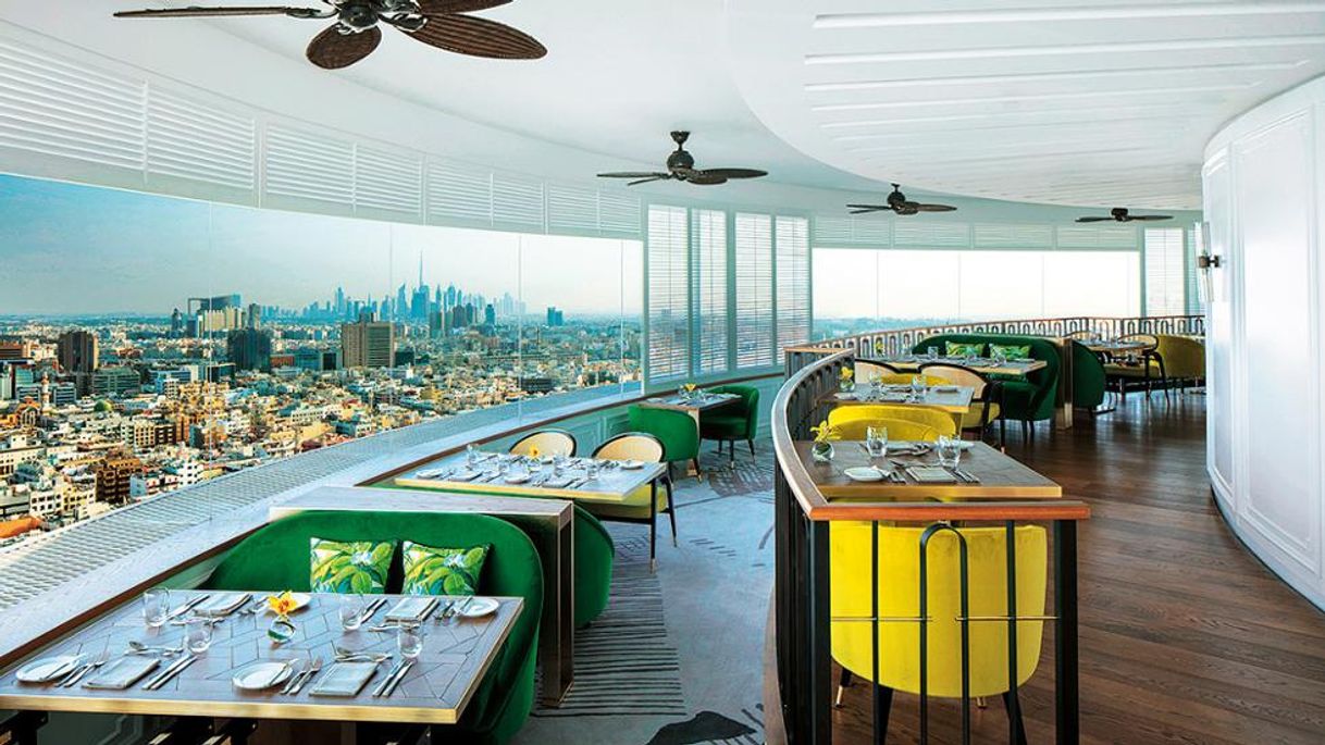 Restaurantes Al Dawaar Revolving Restaurant