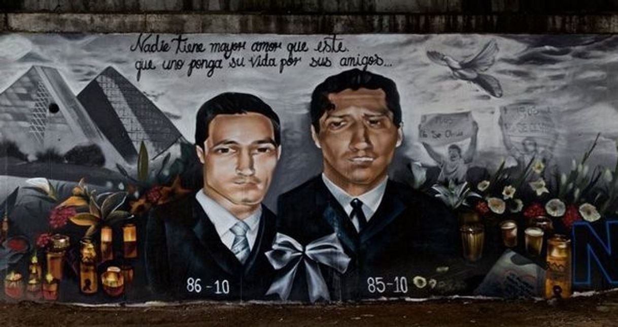 Serie HASTA LOS DIENTES