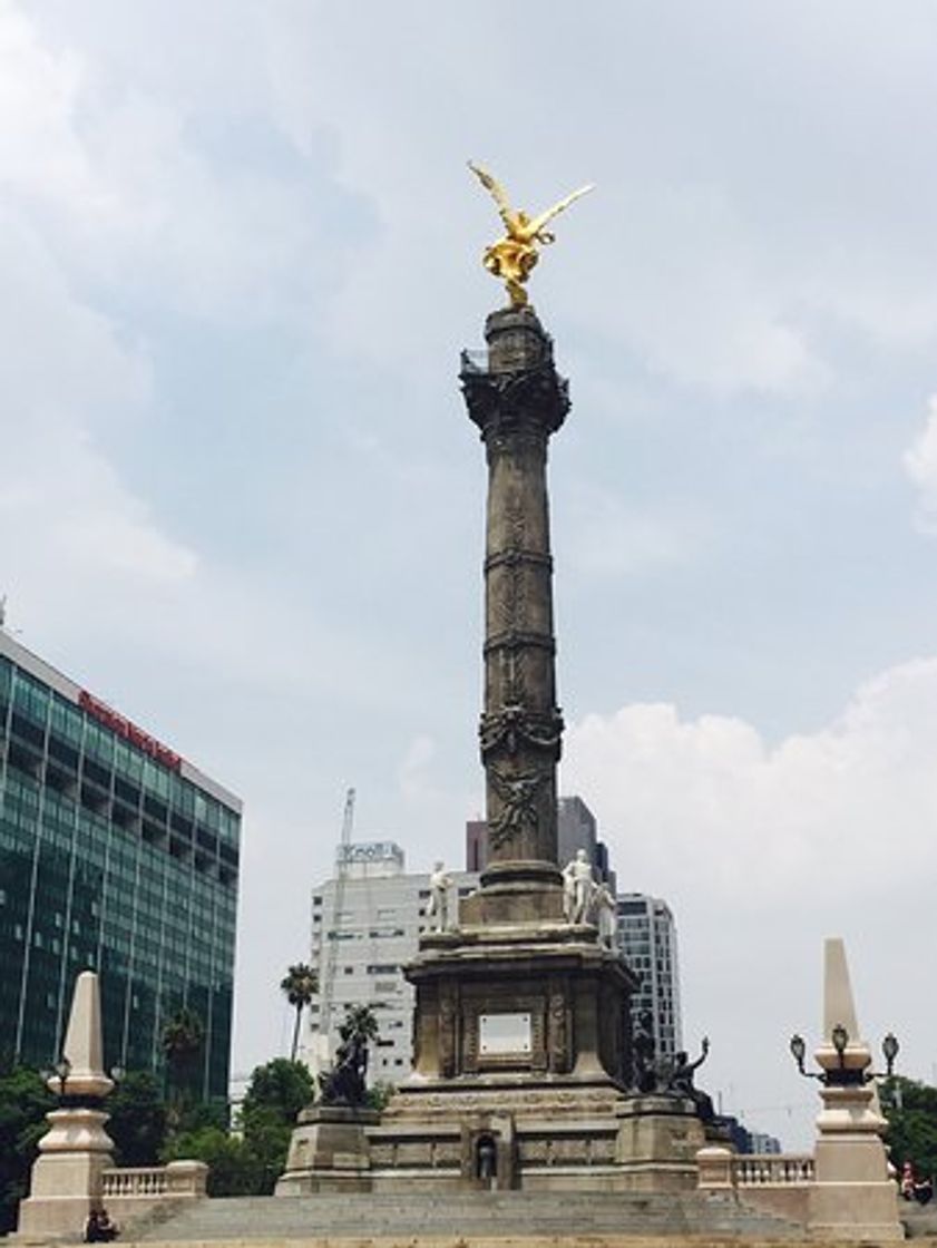 Lugar El Angel