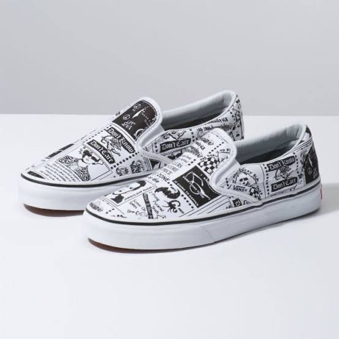 Product TÊNIS CLASSIC SLIP-ON ASHLEY WILLIAMS