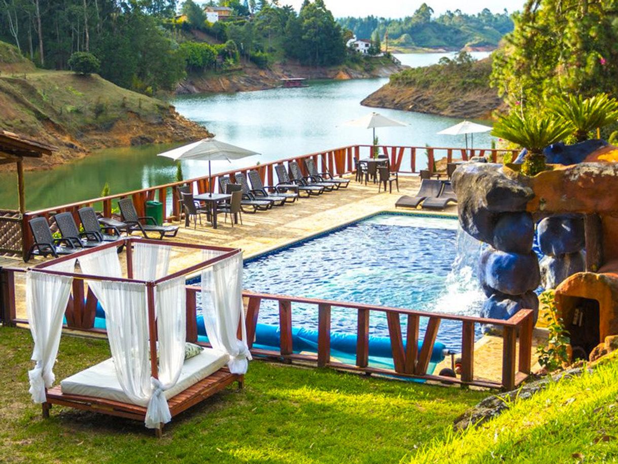 HOTEL MANSIÓN GUATAPÉ, Bernalo Hotels