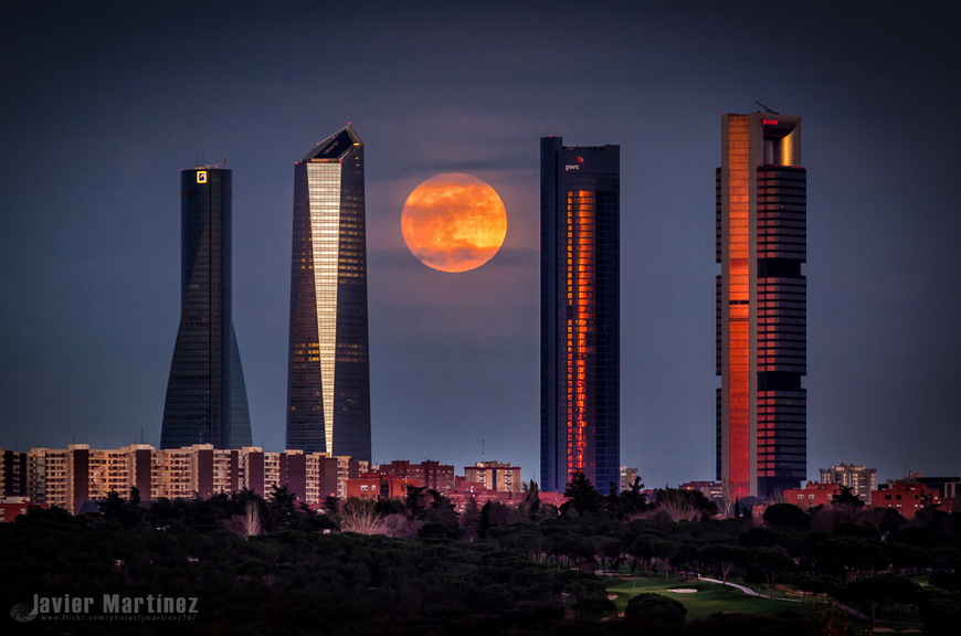 Lugares Cuatro Torres