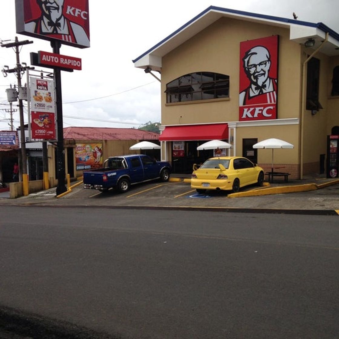 Restaurantes KFC San Carlos