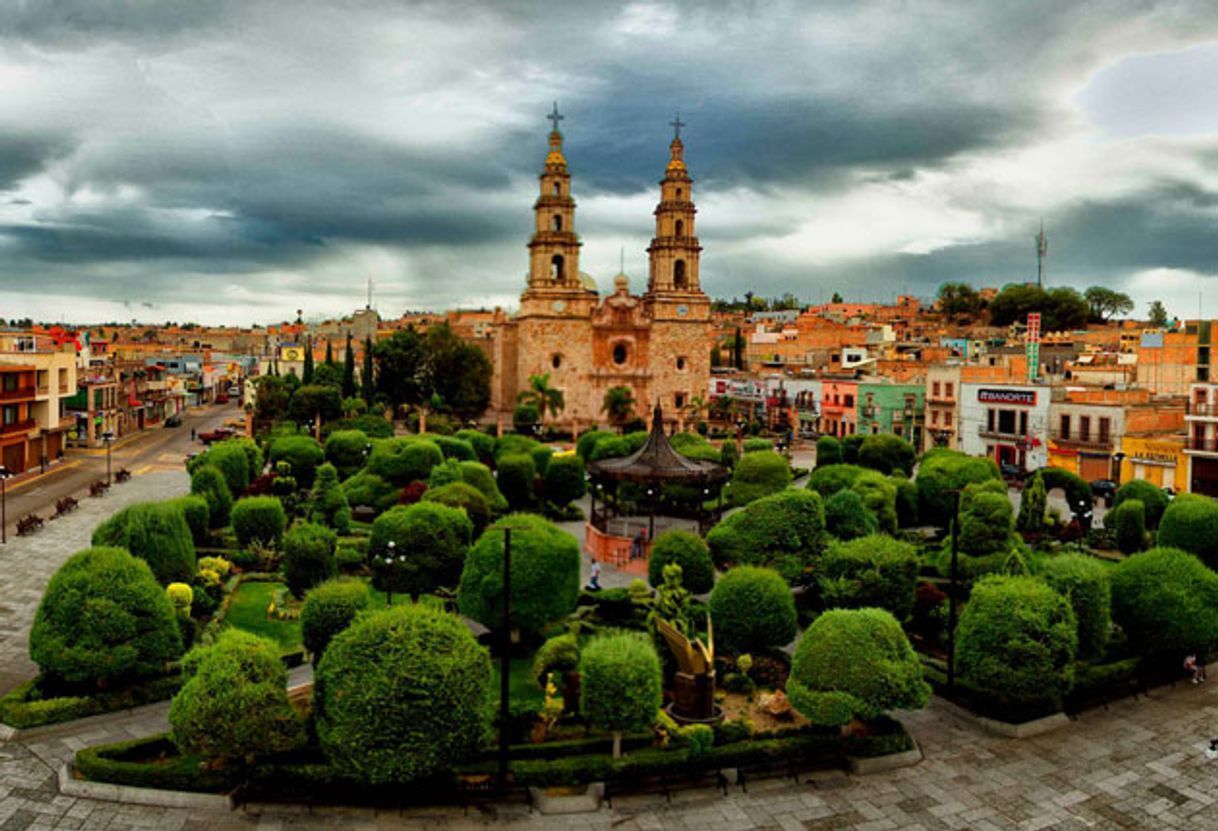 Place Encarnación de Díaz