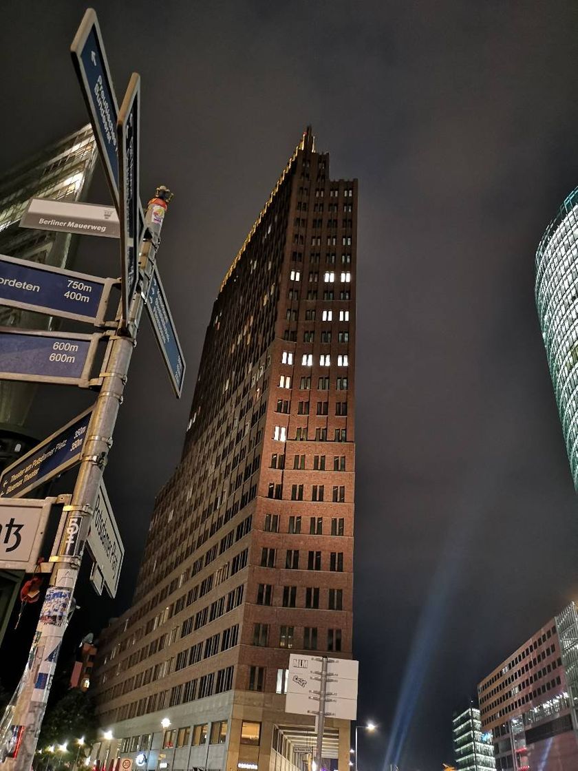 Lugar Torre Kollhoff