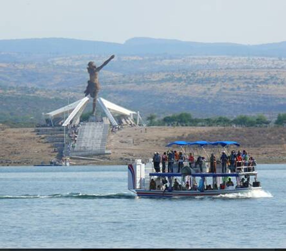 Lugar Santuario del Cristo Roto.