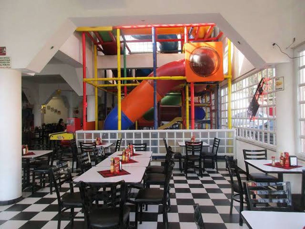 Restaurantes Charly Pizza Sur 12