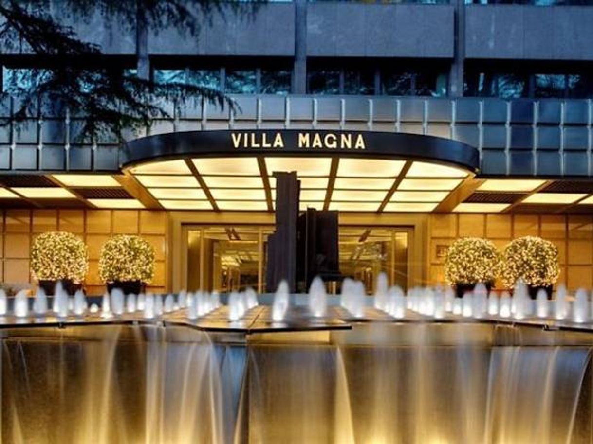 Lugar Hotel Villa Magna