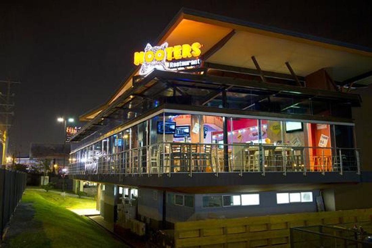 Restaurantes Hooters Sport Bar Y Restaurante