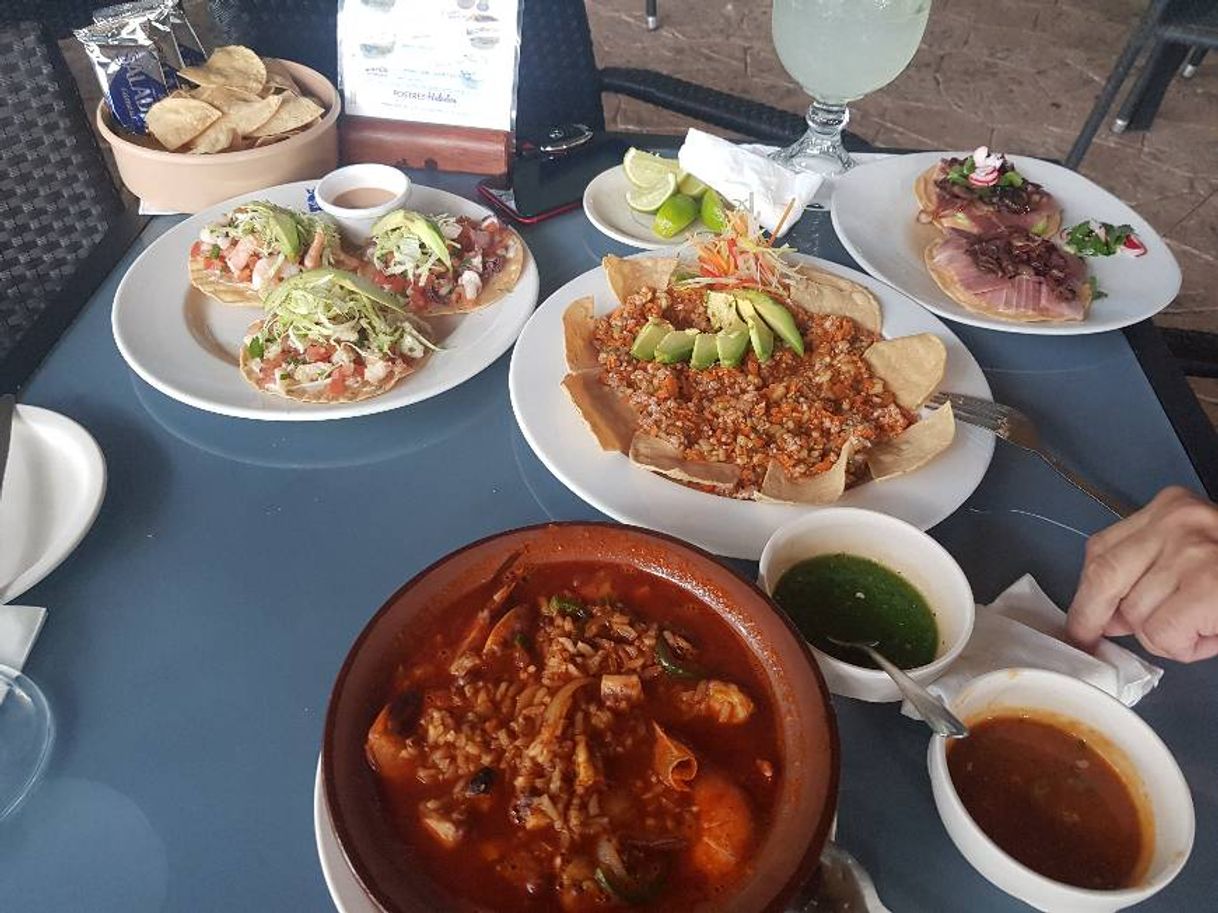 Restaurantes BUZO'S Restaurante Mariscos