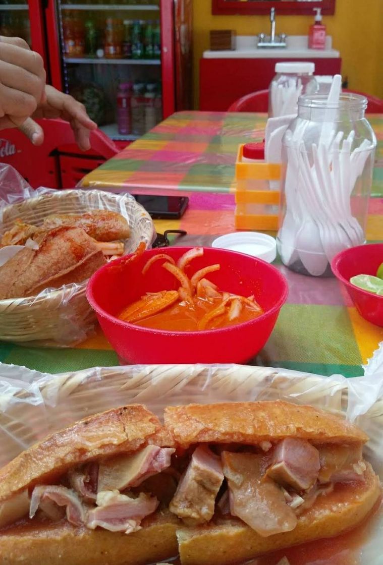 Restaurants Tortas Ahogadas Chachis