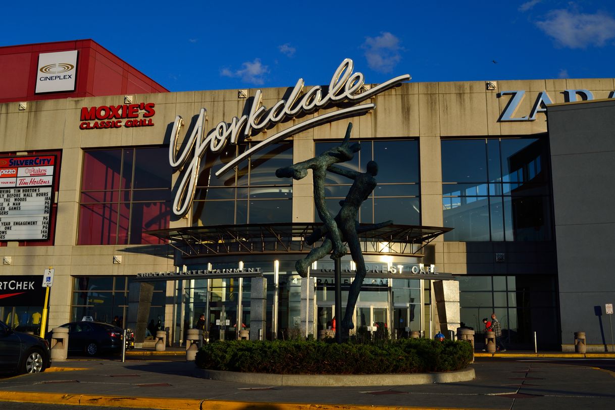 Place Yorkdale Shopping Centre