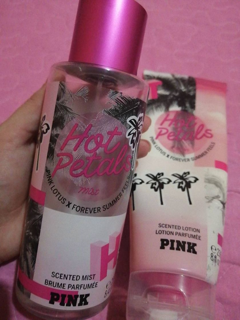 Products Victoria Secret Pink New! HOT PETALS Body Mist 250ml