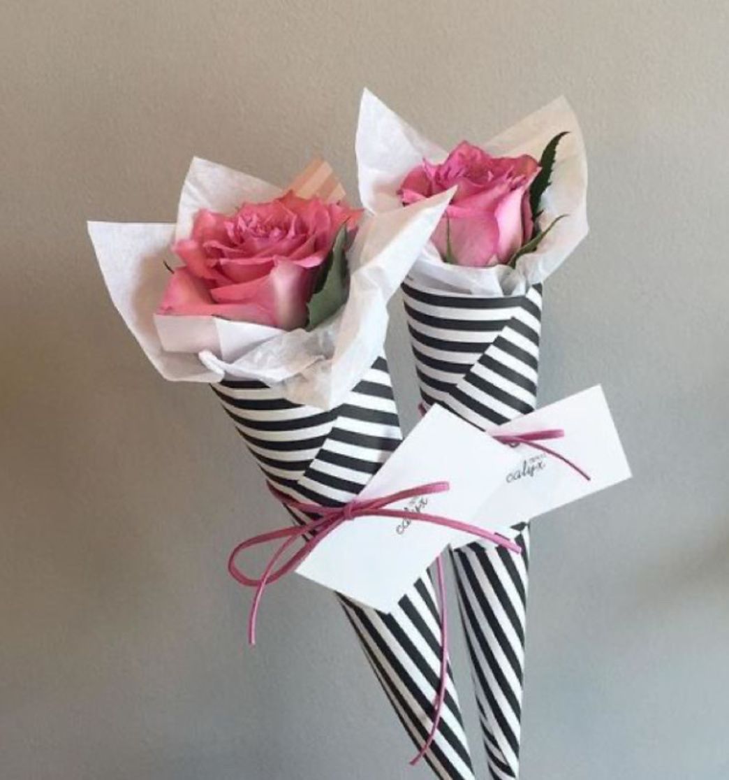 Moda Flower wrapping paper bouquet 