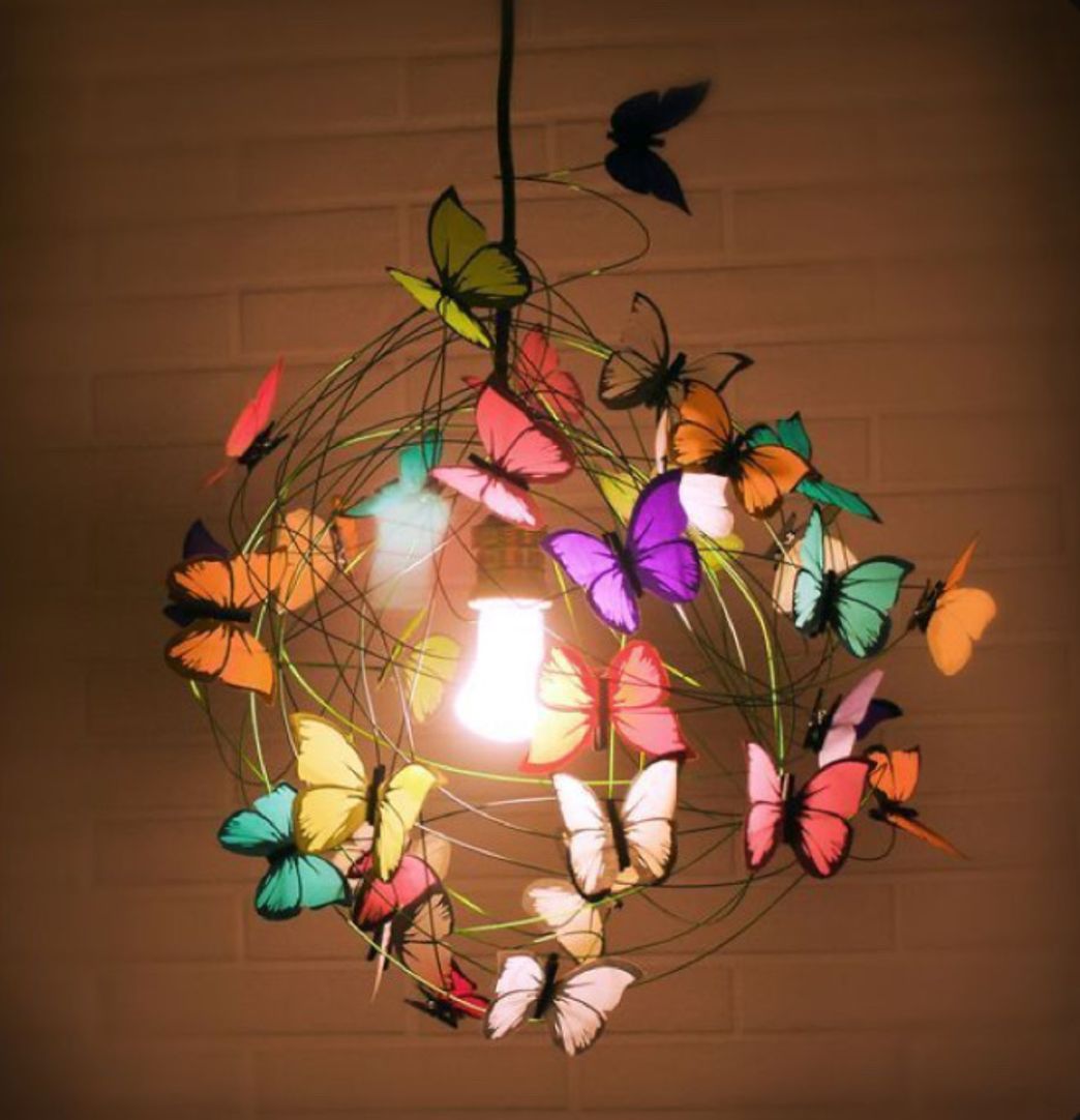 Social Butterflies lamp 