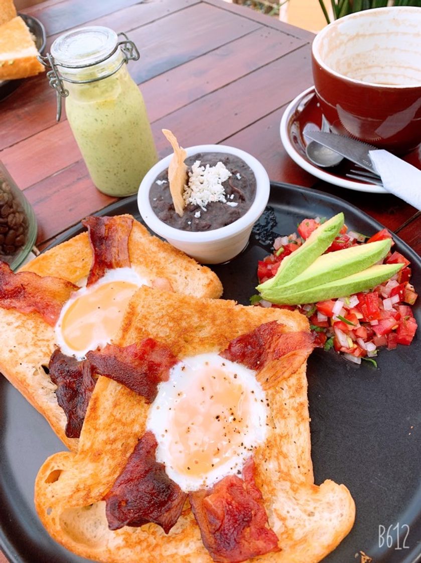 Restaurantes Tótem Cafetería de Barrio