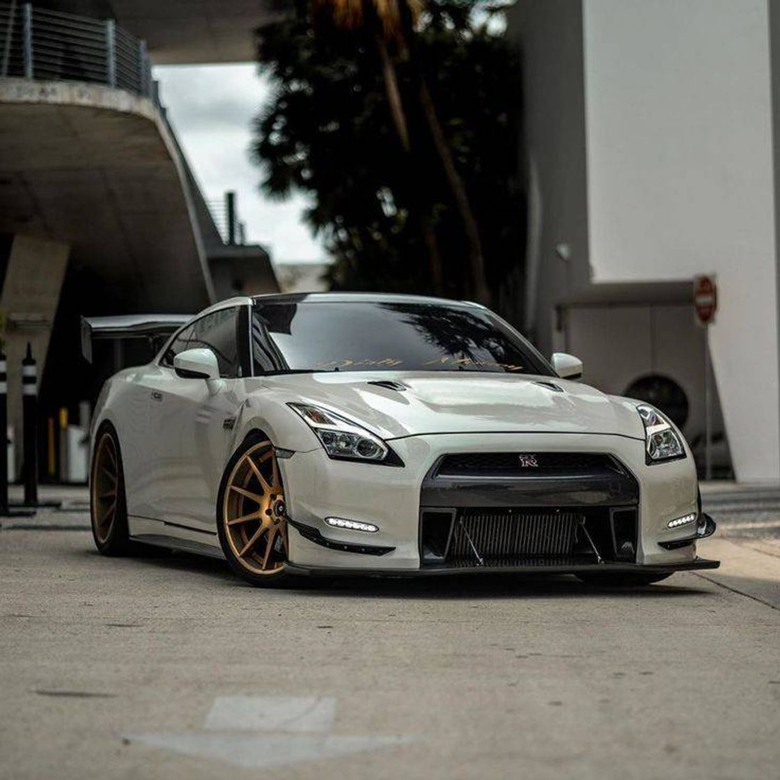 Fashion Nissan R35 GTR 