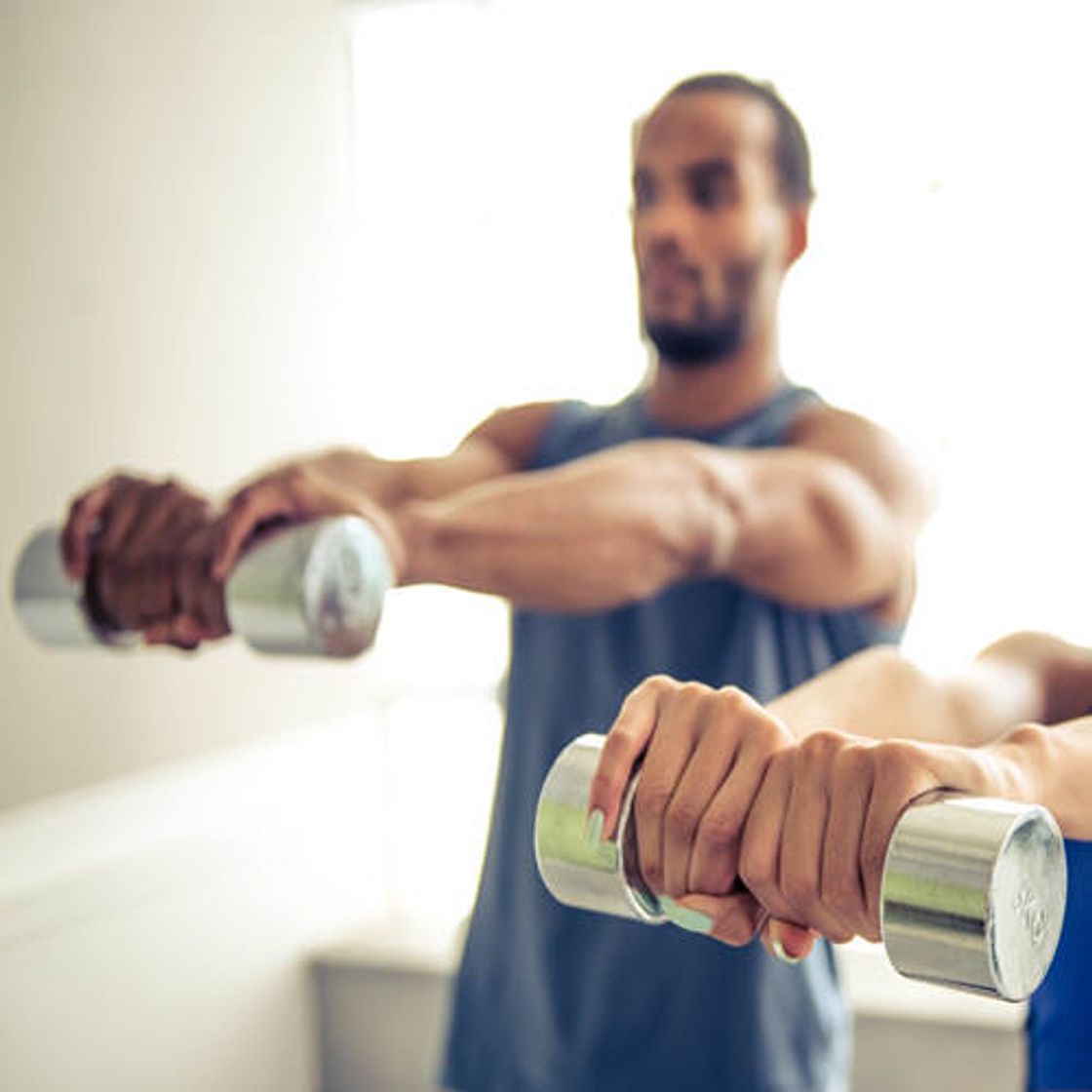 Rutina para tonificar brazos sin equipo. 🤩