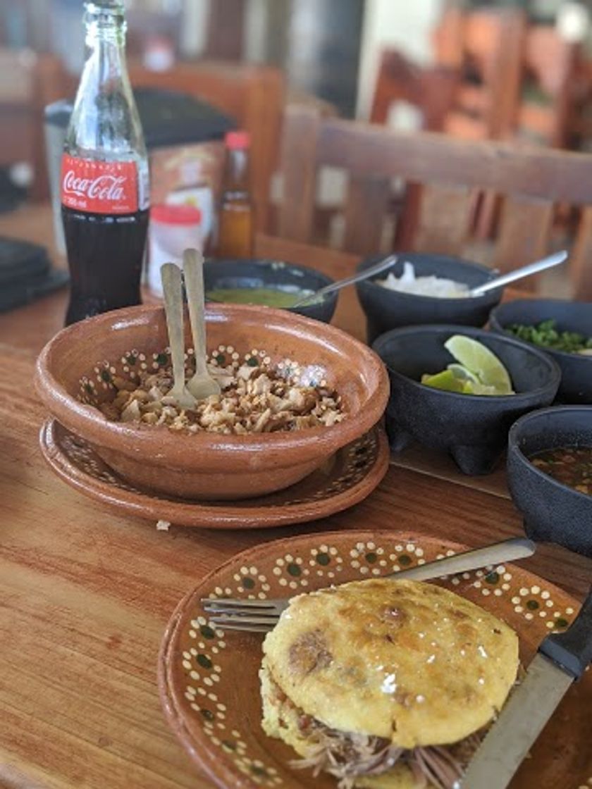 Restaurantes El Silao Del Paisa. Carnitas Y Barbacoa De Borrego.