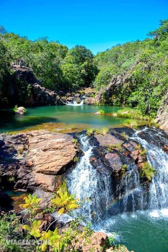 Cachoeira/lago 