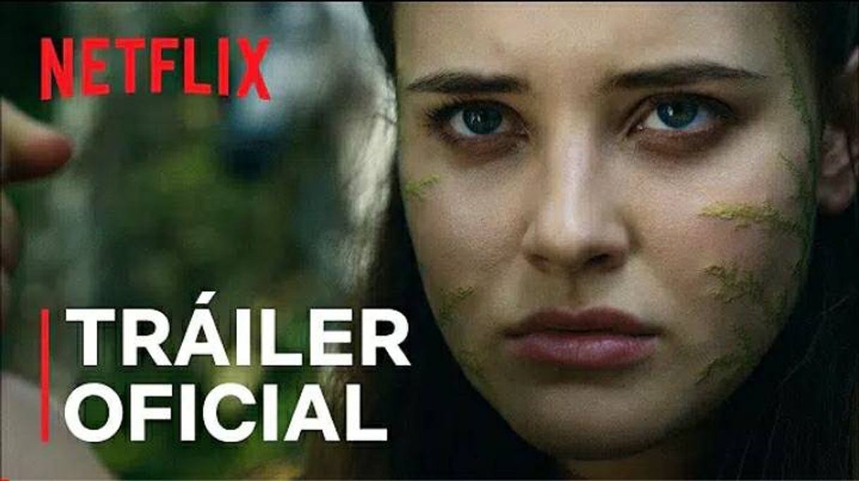 Serie 💠 Maldita (en español): con Katherine Langford | Netflix 