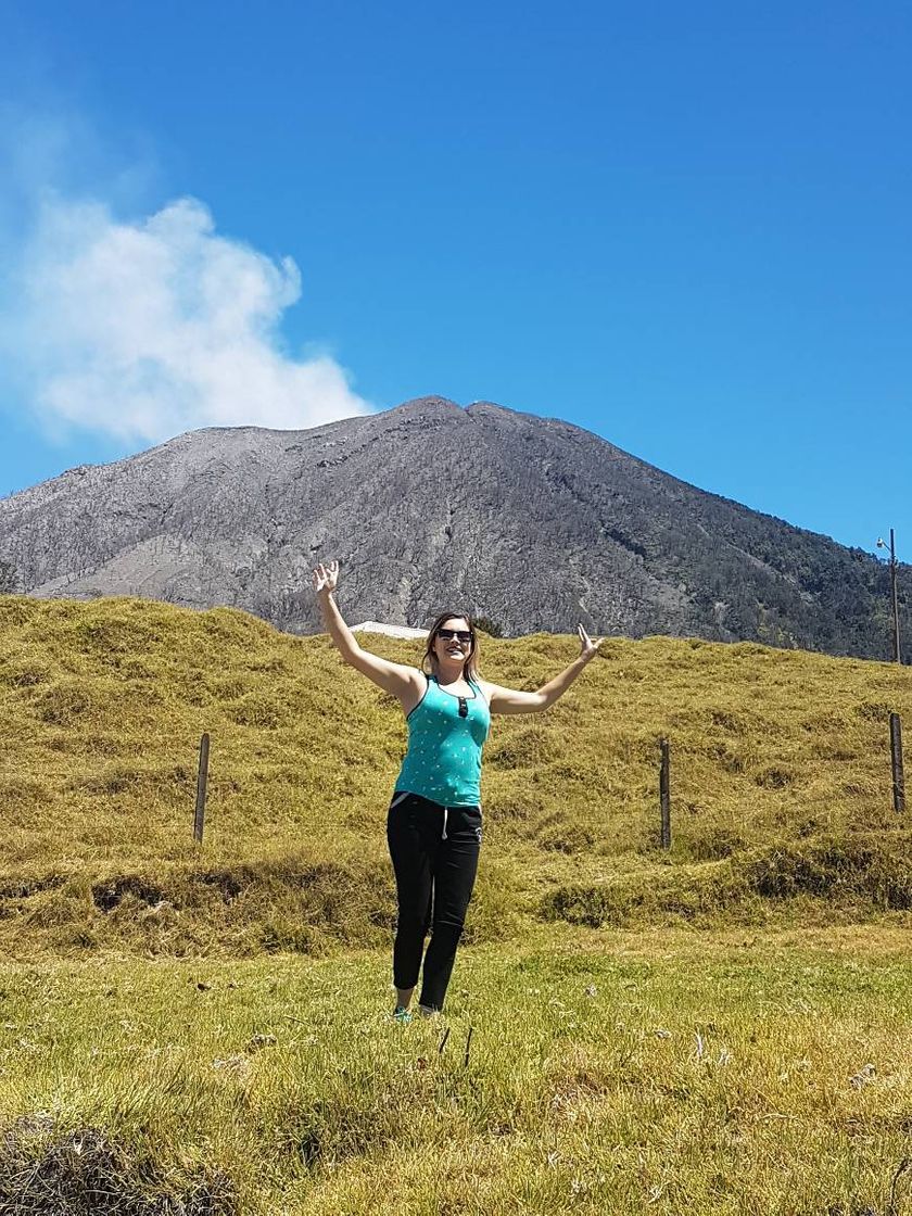 Lugar Volcan Turrialba Lodge