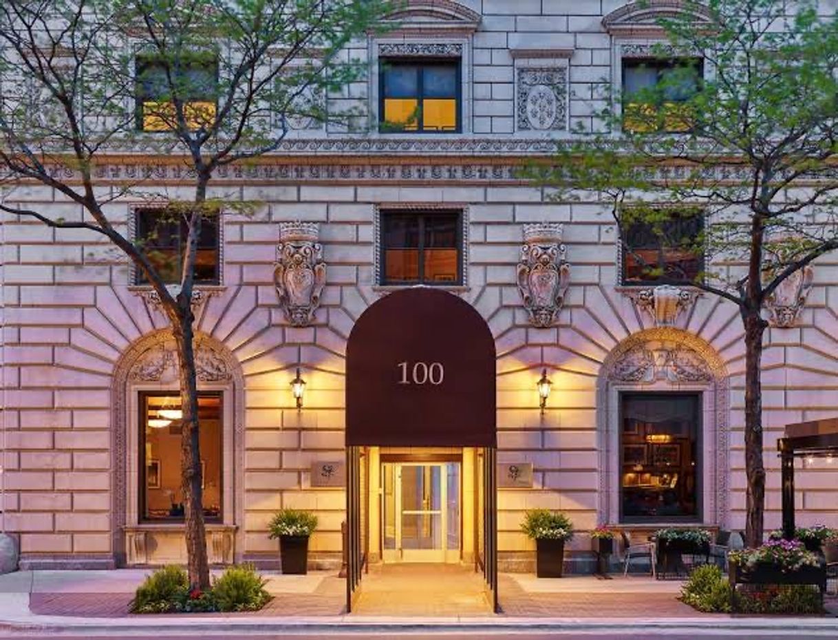 The Tremont Chicago Hotel