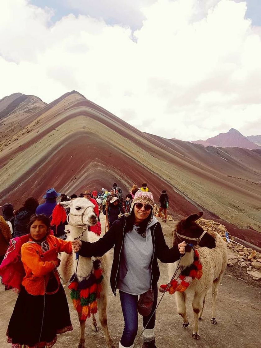 Lugar Montaña de los 7 colores