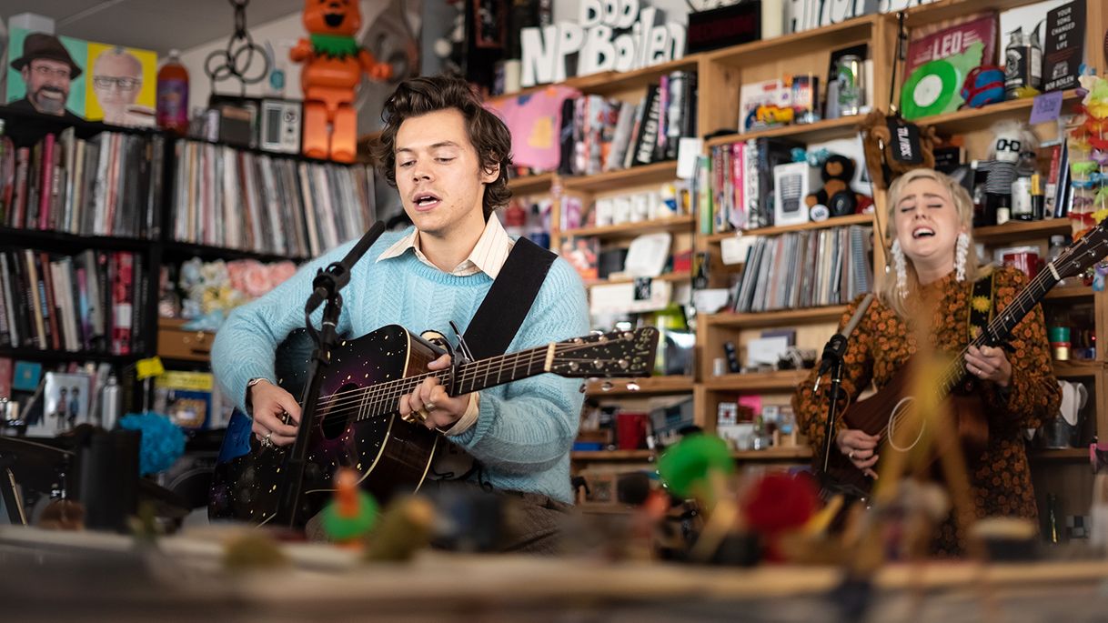 Fashion Tiny Desk 