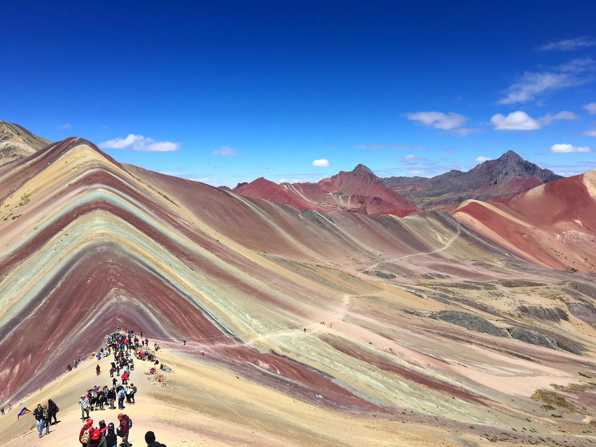 Place Vinicunca Rainbow Mountain