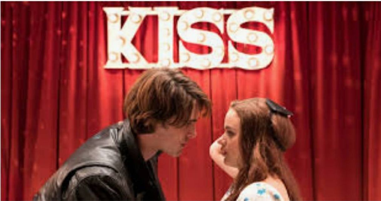 Social El stand de los besos 2 tráiler oficial 🎬