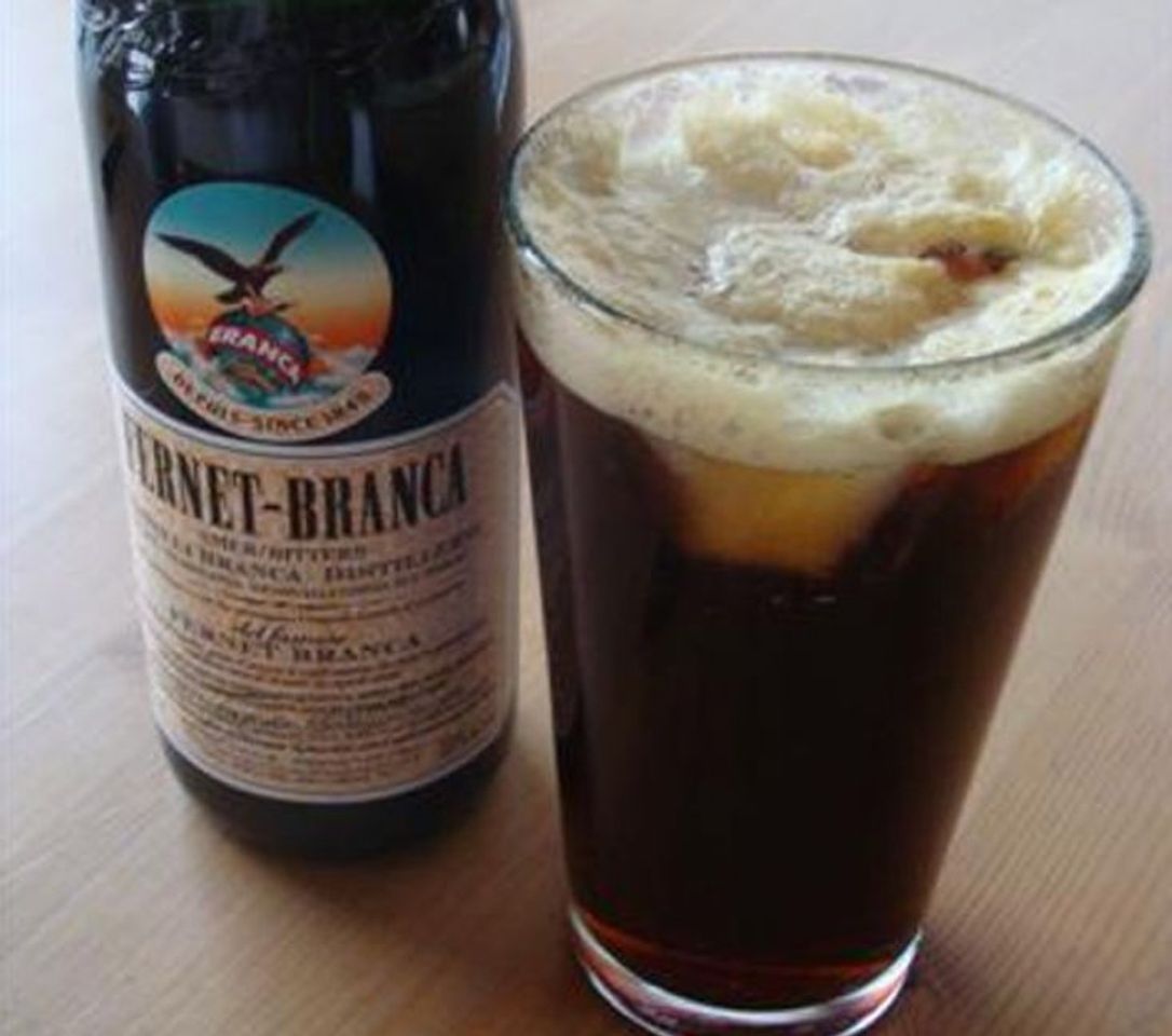 Bebida popular en toda la Argentina, Fernet con Coca cola