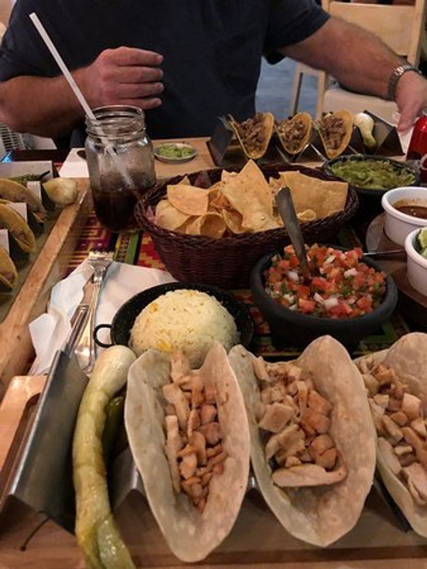 Restaurants Taco Grill La Isla