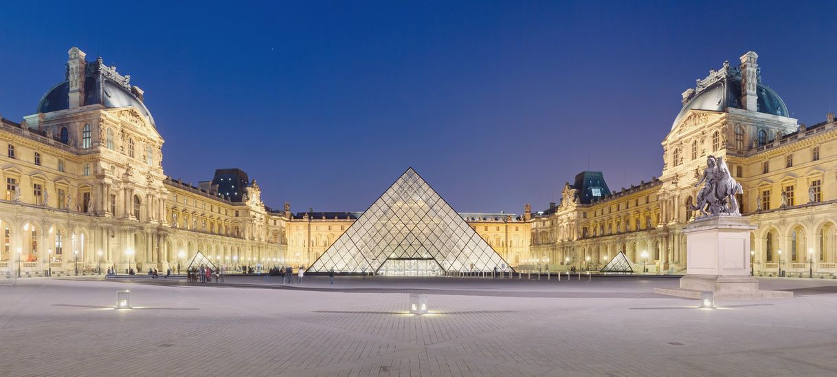 Place Museo del Louvre