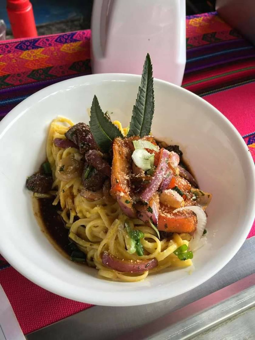 Restaurantes El Peruano Cevicheria