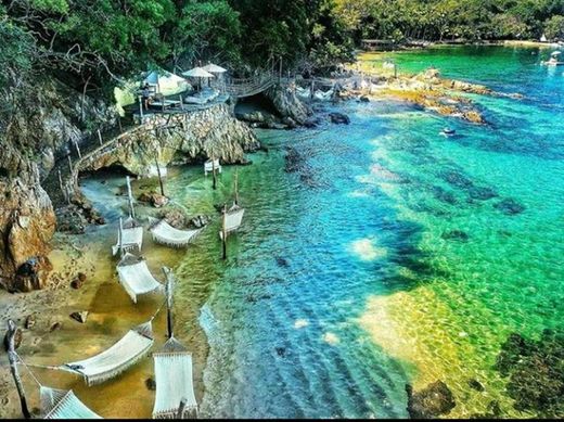 Playa Las Caletas