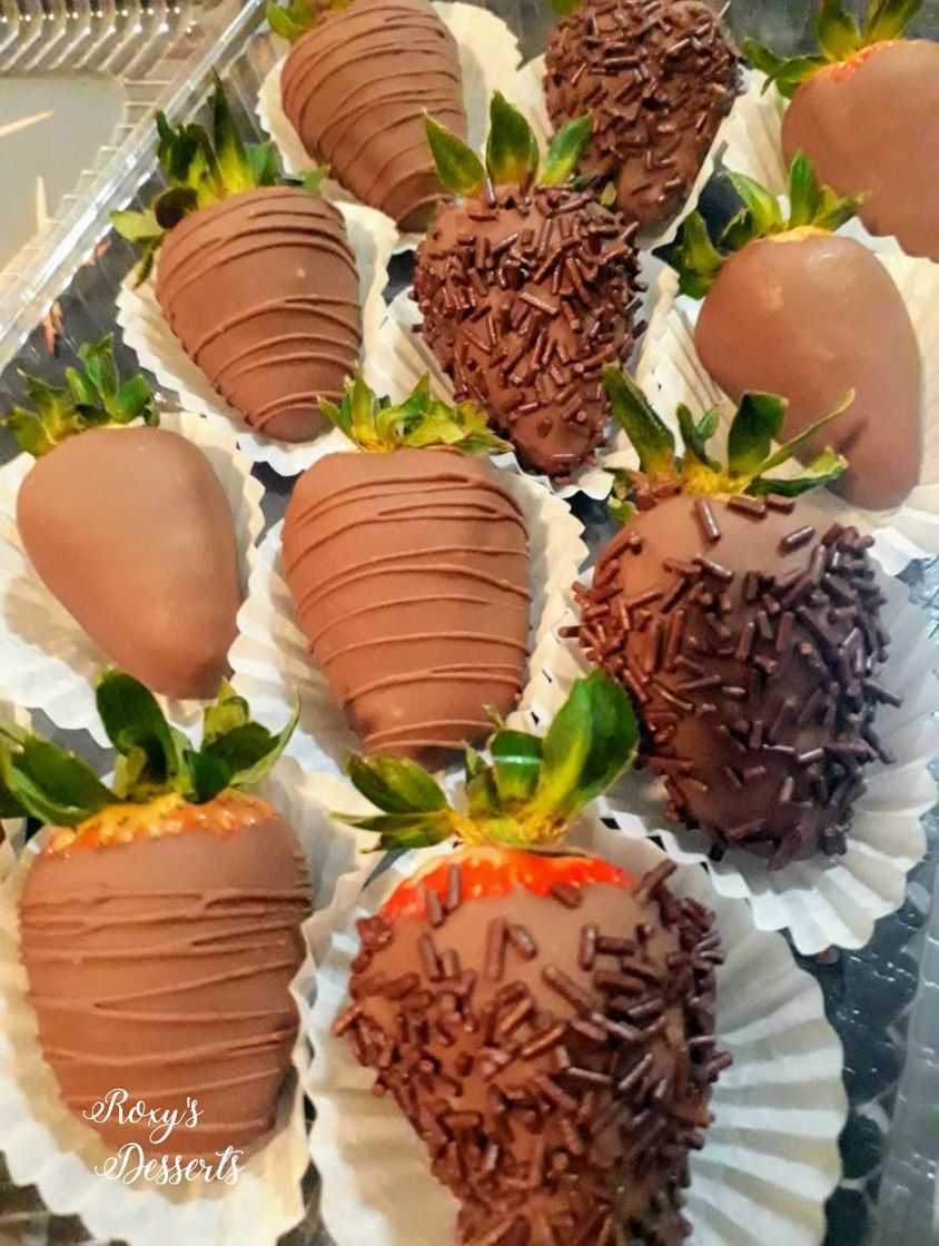 Roxy's Desserts 🍓💖🍫🧁