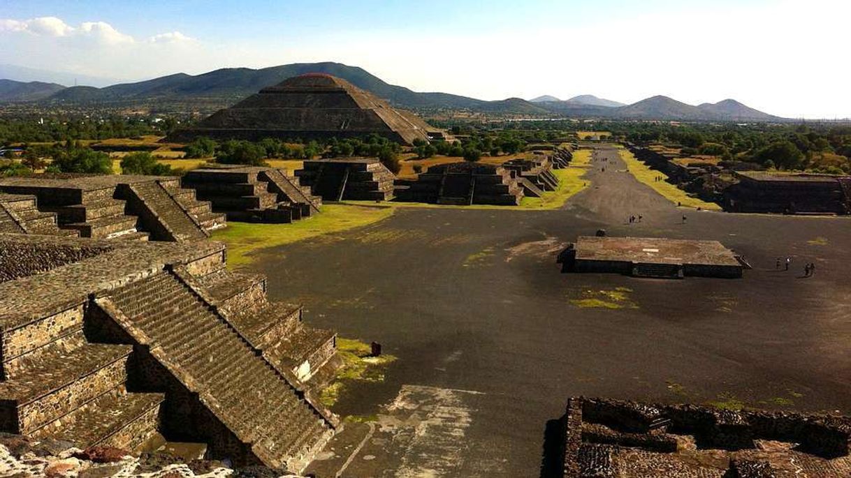 Place Piramides De Teotihuacan