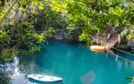 Cenote Popol Vuh