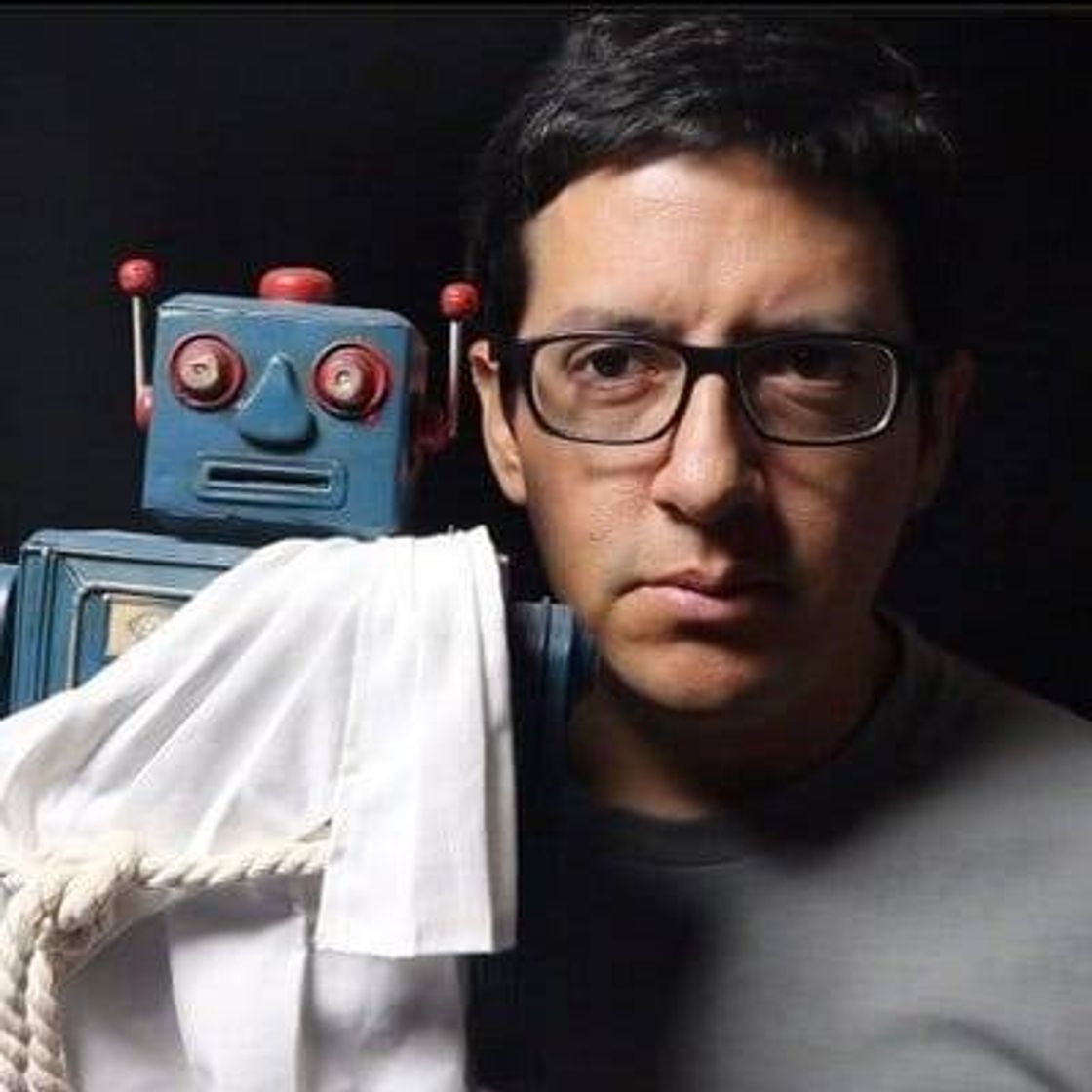 Social El Robot de Platón - YouTube