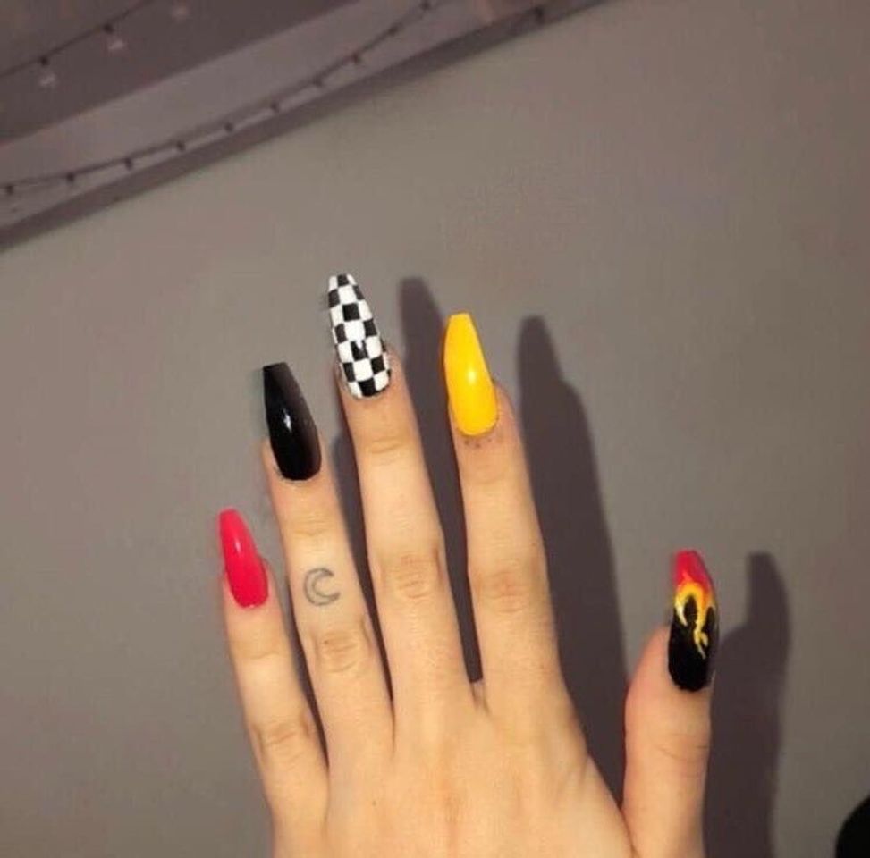 Moda Unhas Aesthetic