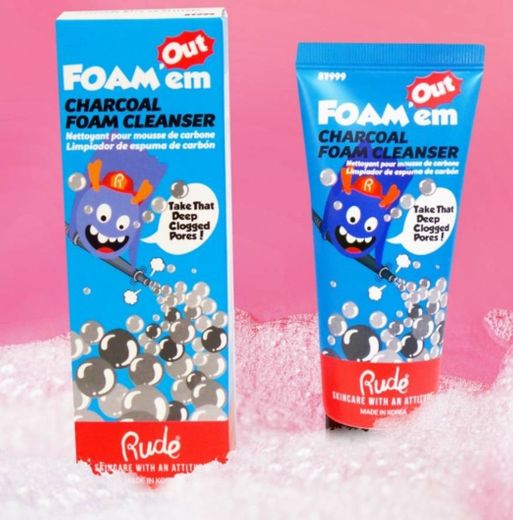 FOAM'EM OUT Charcoal Foam Cleanser

