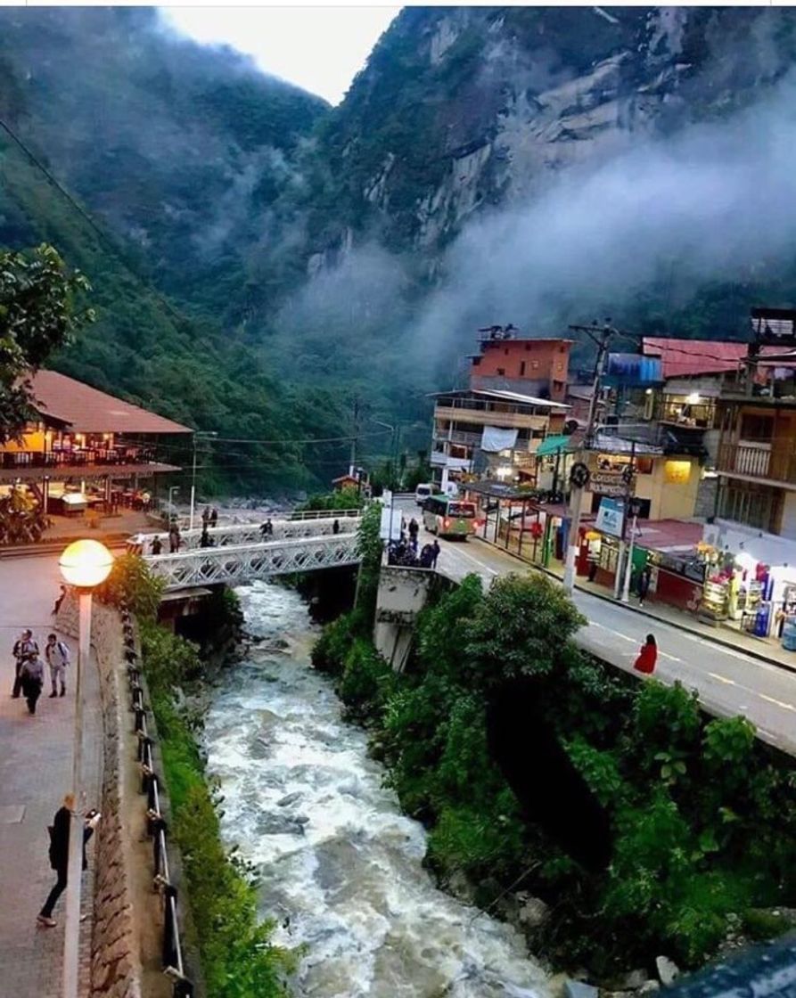 Lugar Machu Picchu Pueblo