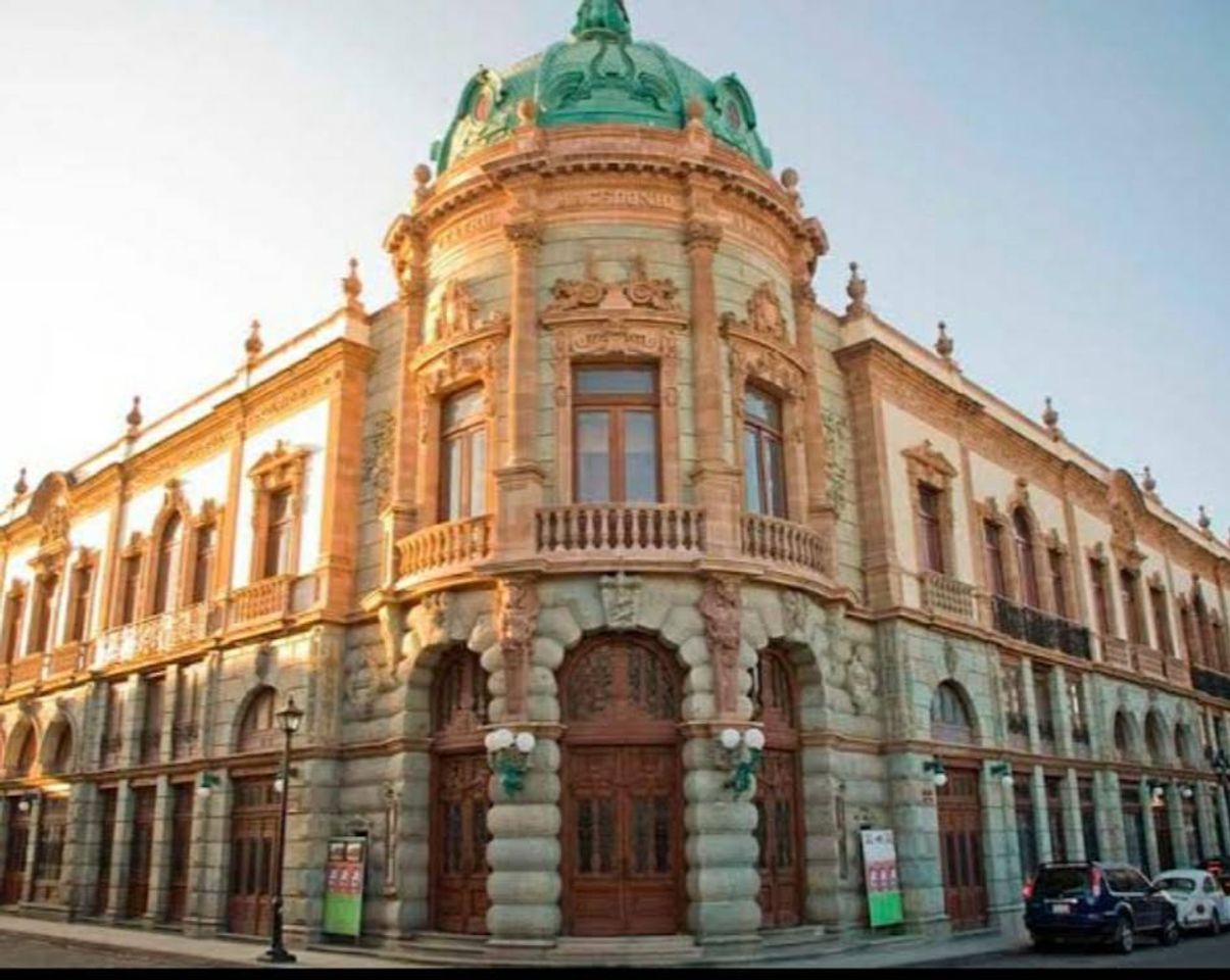 Place Teatro Macedonio Alcalá