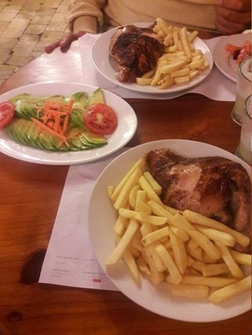 Restaurant Villa Chicken, Ica
