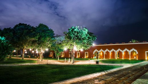 Hacienda Chichí Suárez