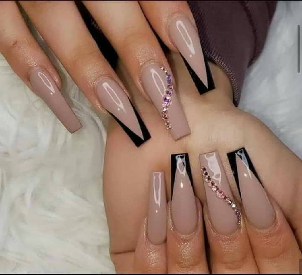 Moda Nails Elizabeth super precios ❤